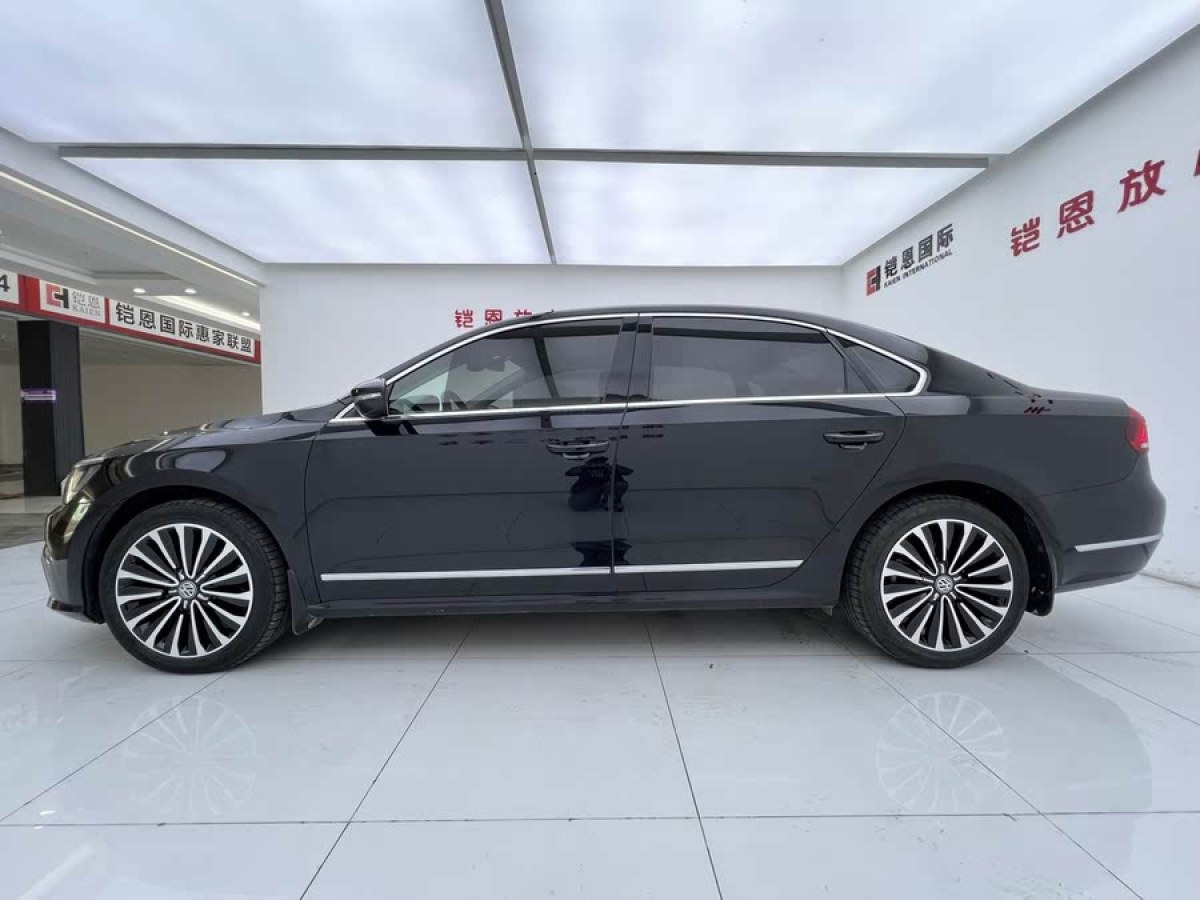 大眾 帕薩特  2017款 330TSI DSG御尊版圖片