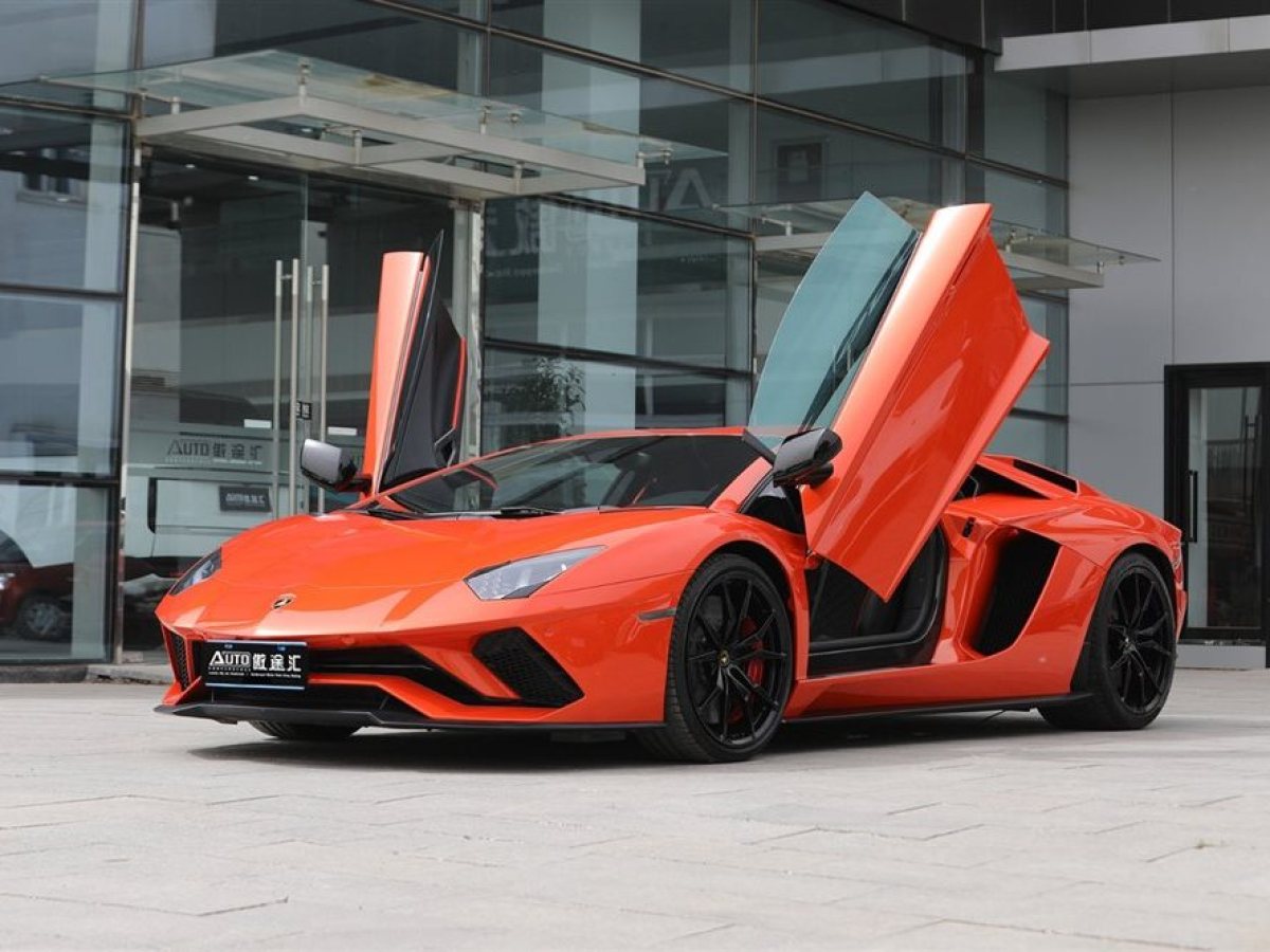 蘭博基尼 Aventador  2017款 Aventador S圖片