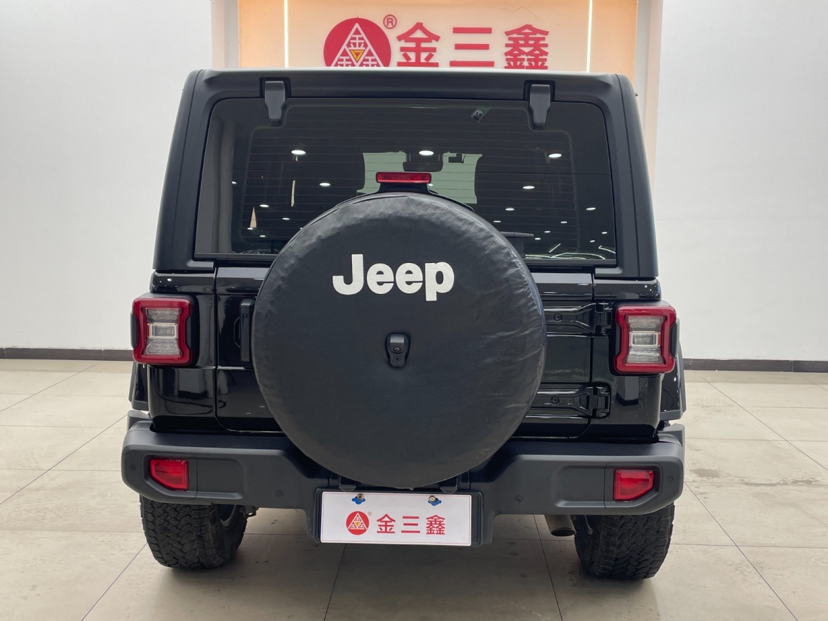 2023年9月Jeep 牧馬人  2024款 2.0T 撒哈拉四門版