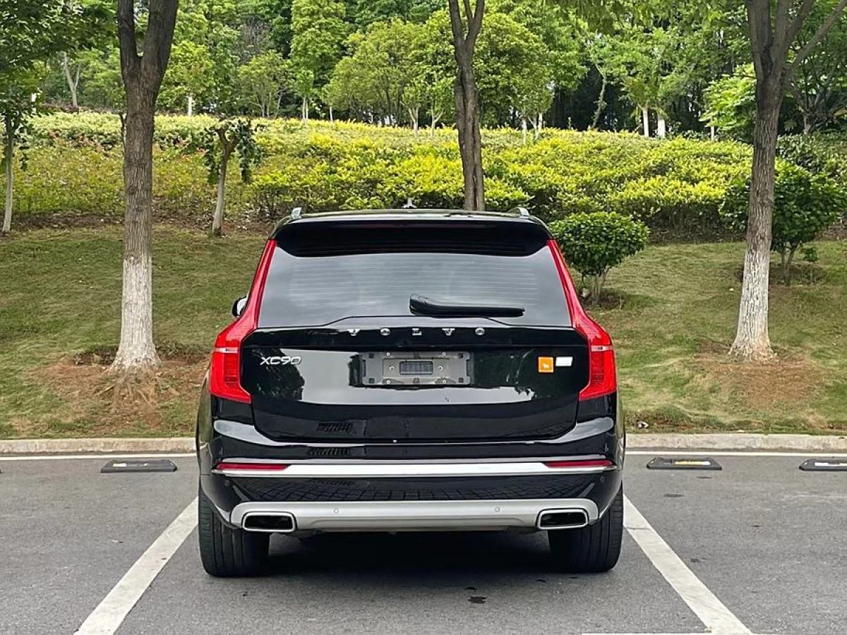 沃爾沃 XC90  2025款 B5 智行豪華版 7座圖片