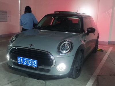 2021年4月 MINI MINI 1.5T COOPER 经典派图片