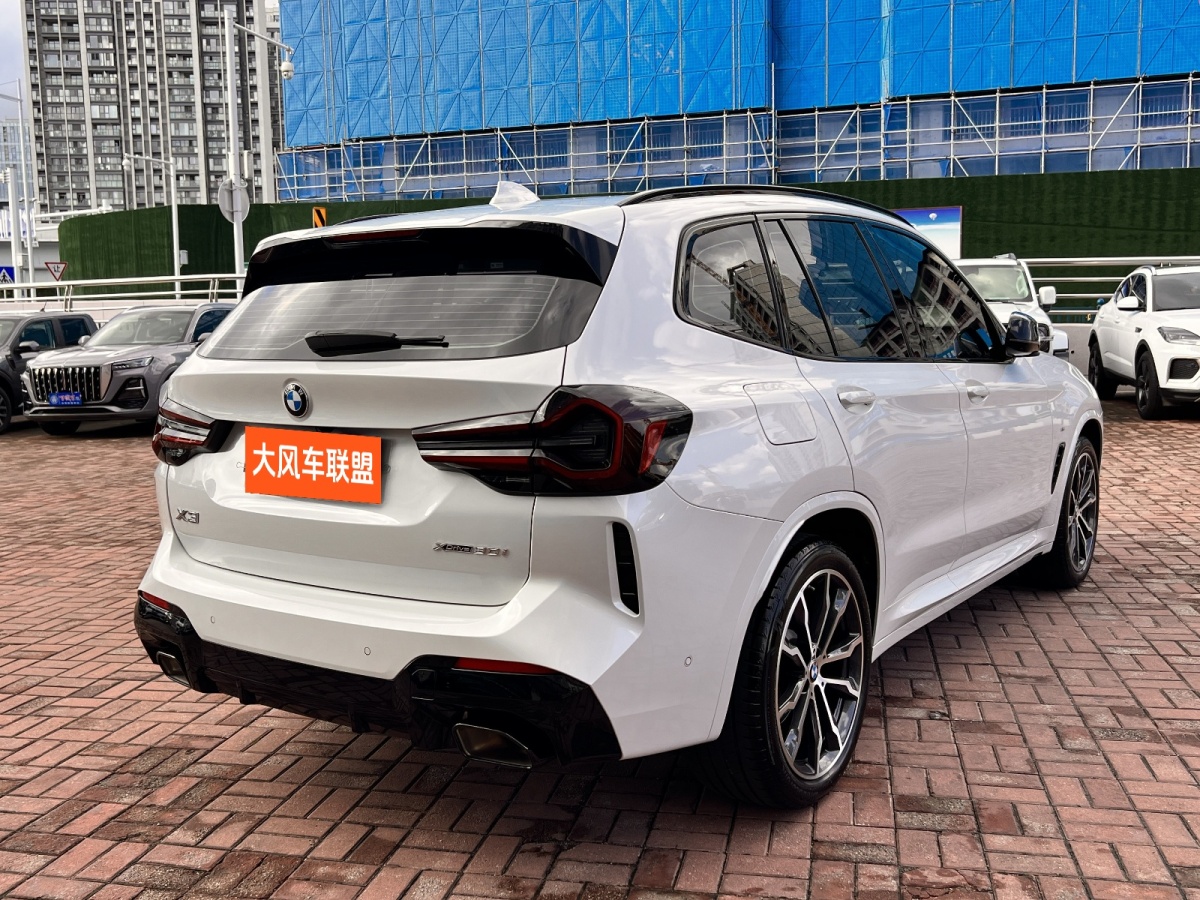 寶馬 寶馬X3  2023款 xDrive30i 領(lǐng)先型 M曜夜套裝圖片