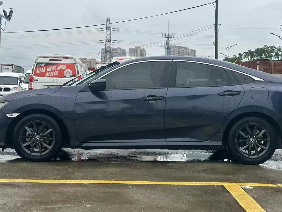本田 思域  2021款 HATCHBACK 220TURBO 手動(dòng)駕趣控圖片