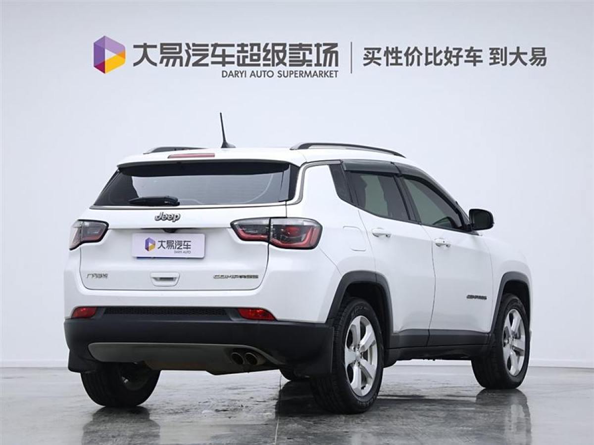 2020年9月Jeep 指南者  2020款 220T 自動領(lǐng)先版