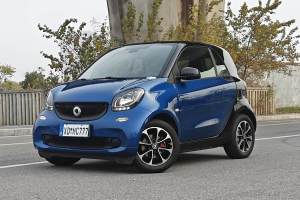 fortwo smart 1.0L 52千瓦硬頂激情版