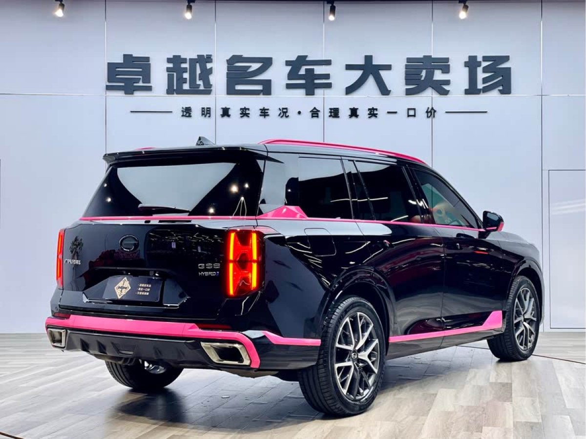 廣汽傳祺 GS8  2022款 雙擎系列 2.0TM 兩驅(qū)尊貴版 （七座）圖片