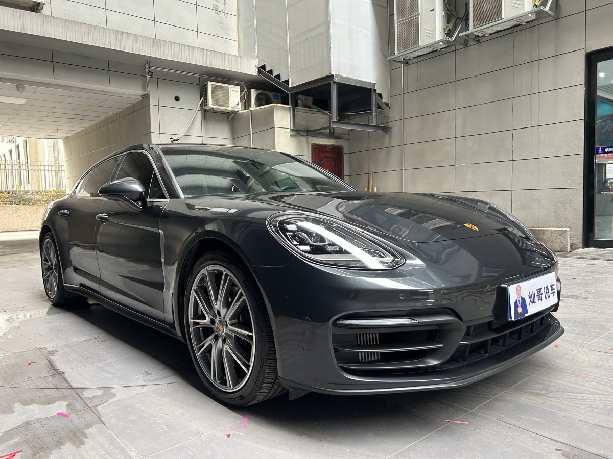 保時(shí)捷 Panamera  2022款 Panamera 行政加長版 2.9T圖片