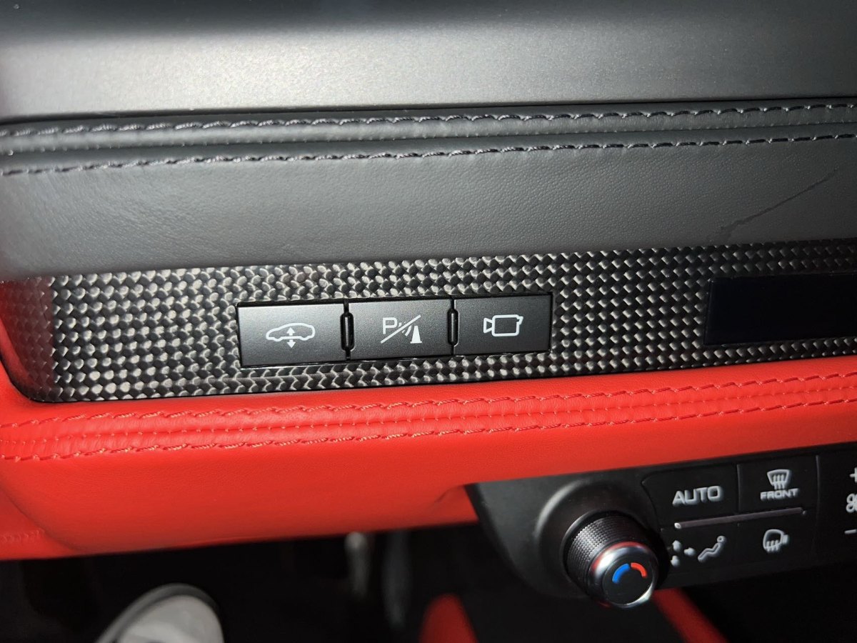 法拉利 F8 Tributo  2019款  3.9T V8圖片