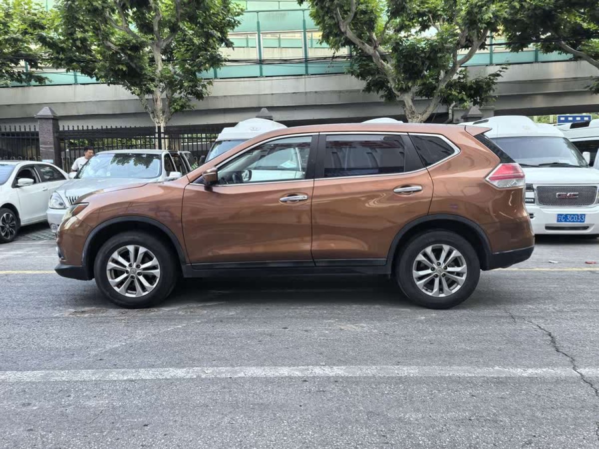 日產(chǎn) 奇駿  2014款 2.0L CVT舒適版 2WD圖片