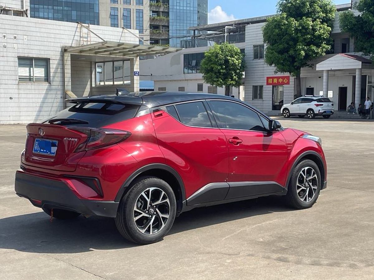 豐田 C-HR  2020款 2.0L 豪華版圖片