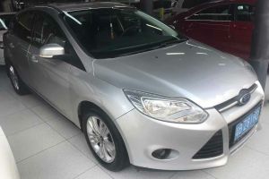 ?？怂?福特 兩廂經(jīng)典 1.8L 手動酷白典藏版