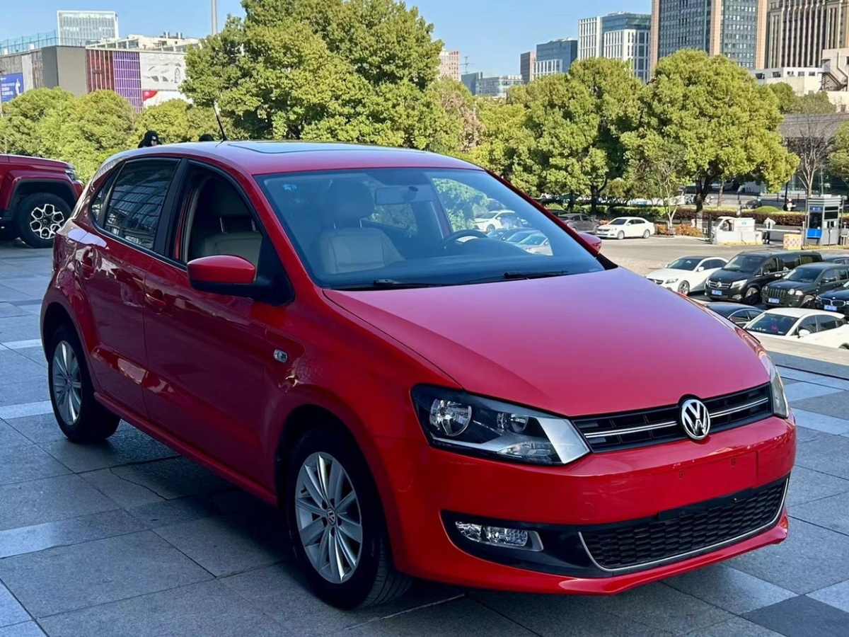 2014年2月大眾 Polo  2013款 1.6L 自動豪華版