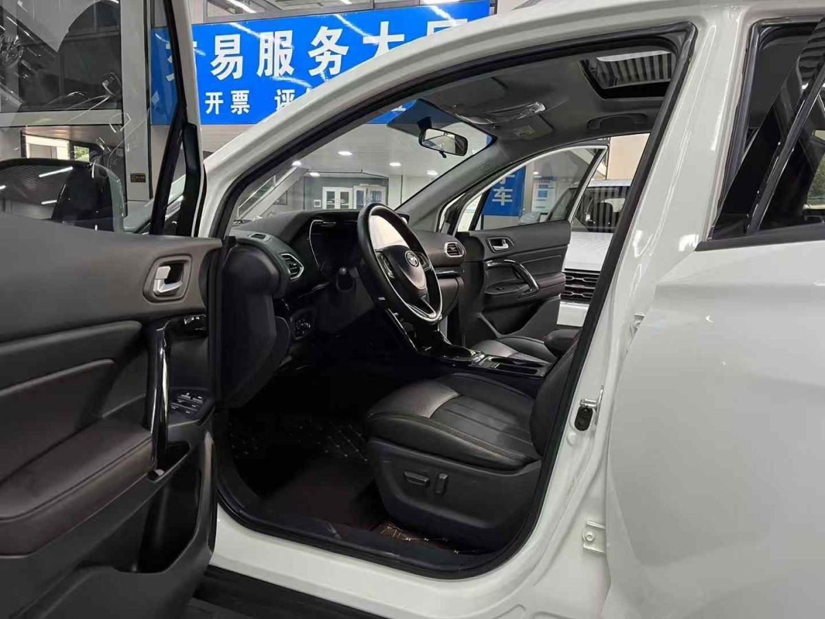 廣汽傳祺 GS4  2019款  270T 自動(dòng)兩驅(qū)精英版圖片