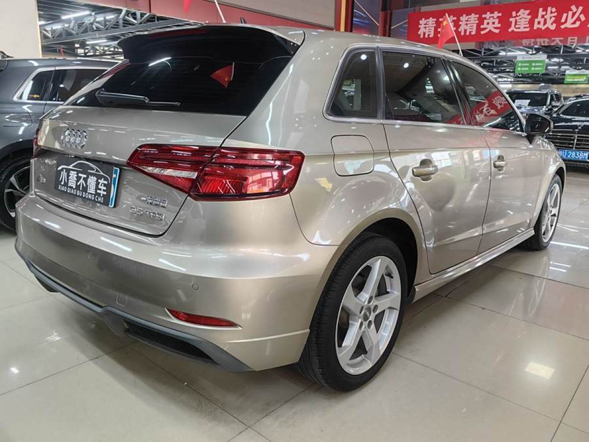 奧迪 奧迪A3  2019款 Sportback 35 TFSI 運(yùn)動(dòng)型 國(guó)V圖片