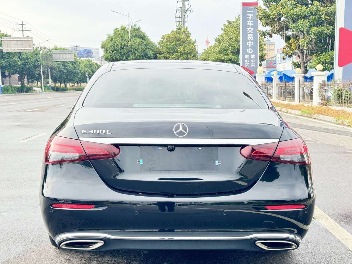 奔馳 奔馳E級  2021款 E 300 L 豪華型圖片