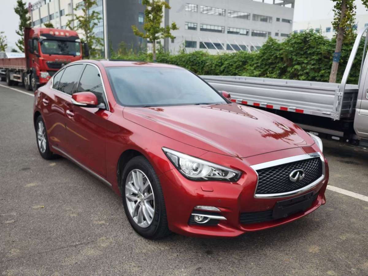 英菲尼迪 Q50L  2016款 2.0T 悅享版圖片