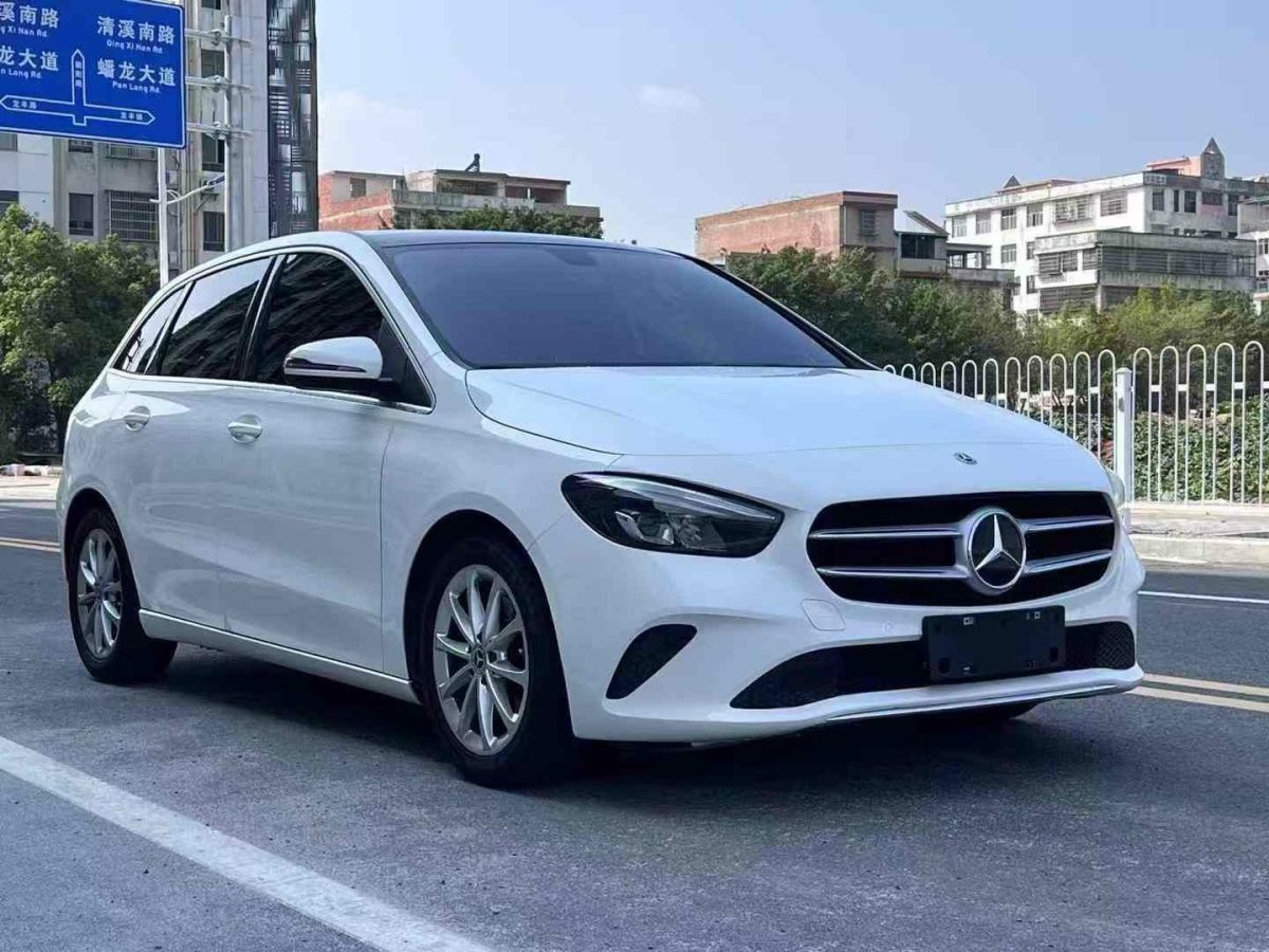 2021年1月奔馳 奔馳B級  2021款 B 260 4MATIC