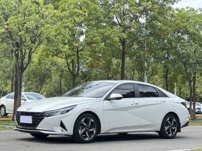 2022年11月 現(xiàn)代 伊蘭特 1.5L CVT LUX尊貴版圖片