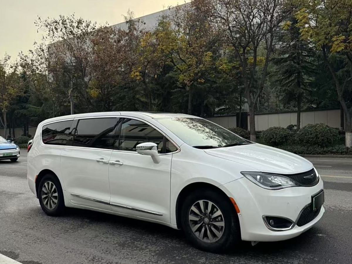 克萊斯勒 大捷龍PHEV  2019款 3.6L 插電混動(dòng)版圖片