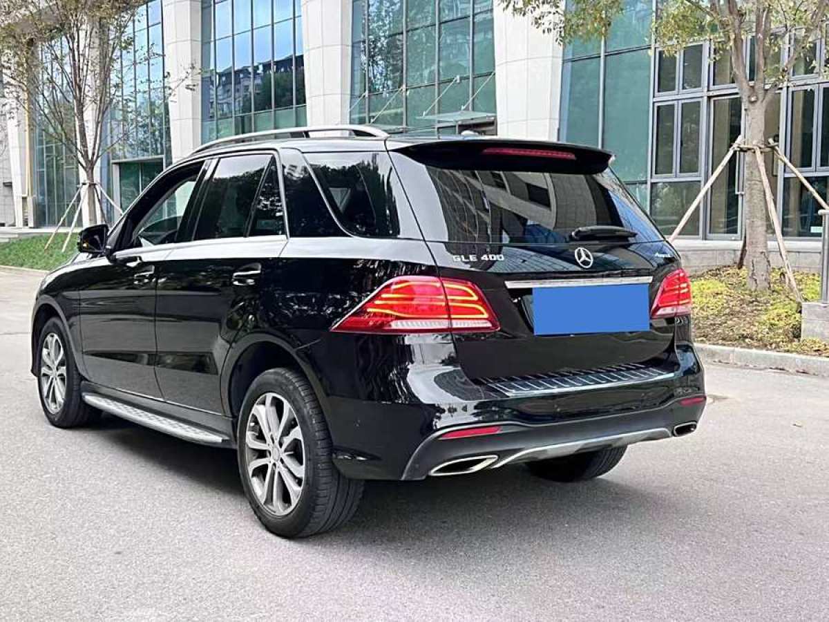 奔馳 奔馳GLE  2016款 GLE 320 4MATIC 豪華型圖片