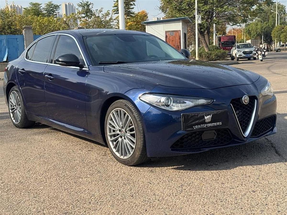 阿爾法·羅密歐 Giulia  2017款 2.0T 280HP 豪華版圖片