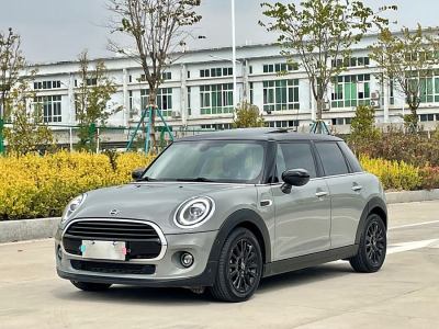 2020年12月 MINI MINI 1.5T COOPER 經(jīng)典派 五門版圖片