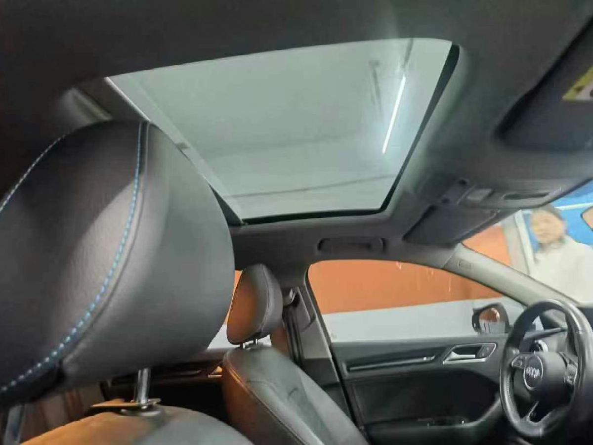 奧迪 奧迪A3  2019款 A3 35TFSI Limousine時(shí)尚型圖片