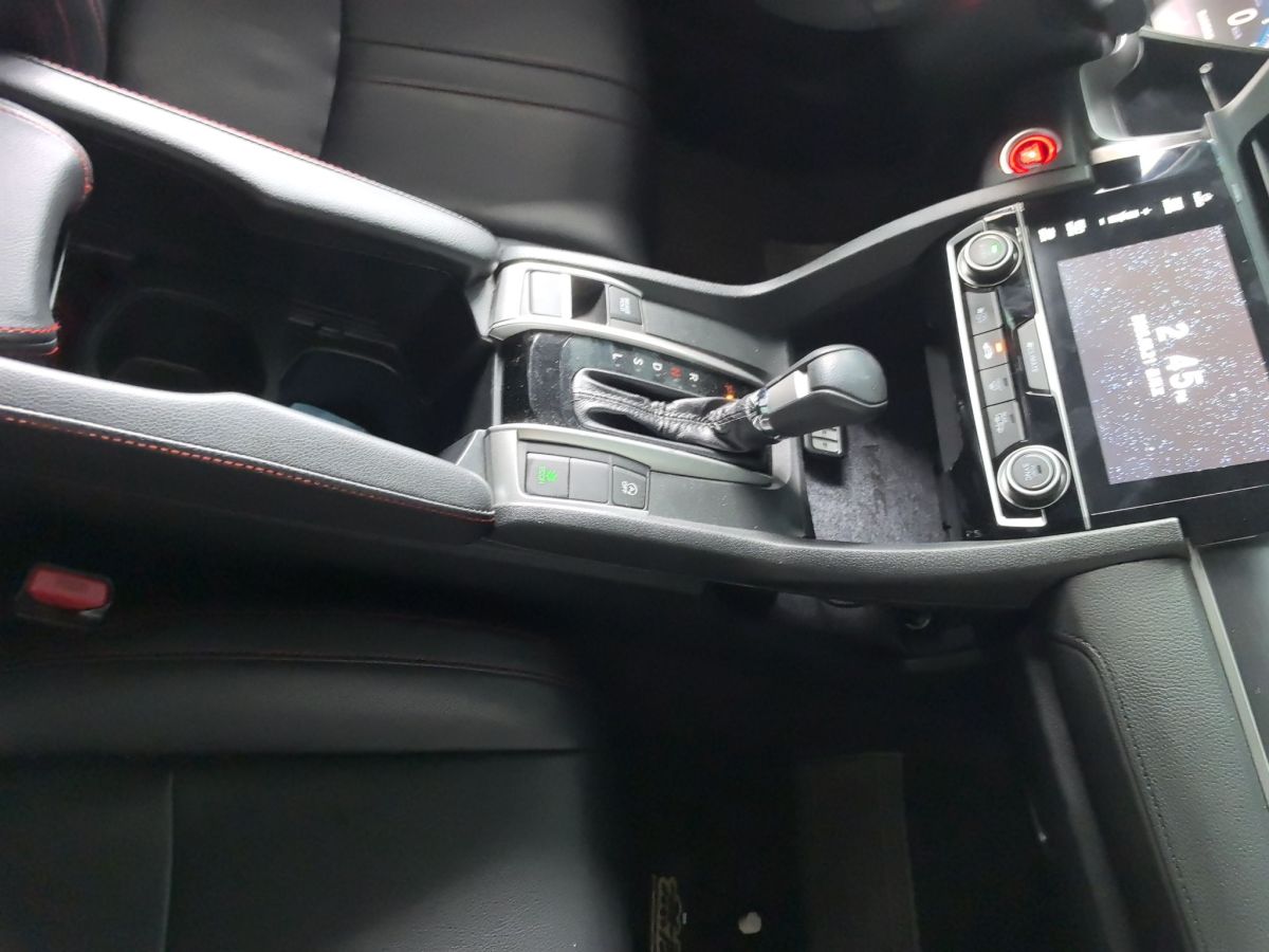 本田 思域  2016款 220TURBO CVT豪華版圖片