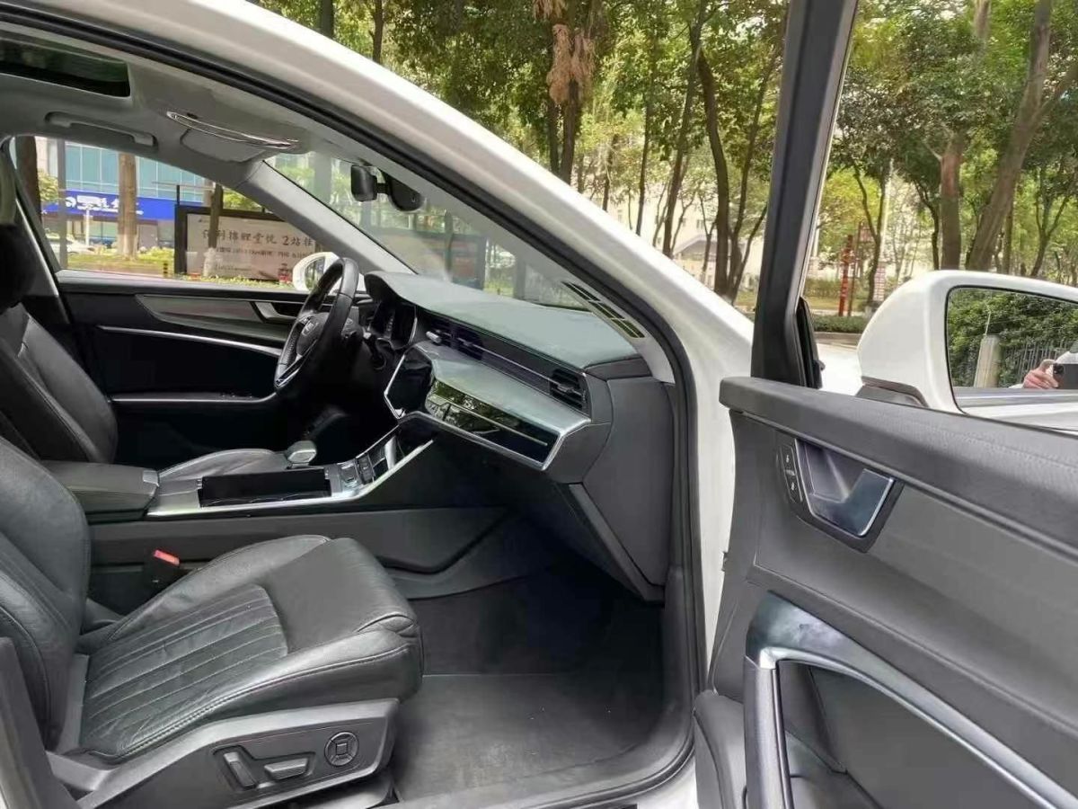 奧迪 奧迪A6L  2020款 40 TFSI 豪華動感型圖片