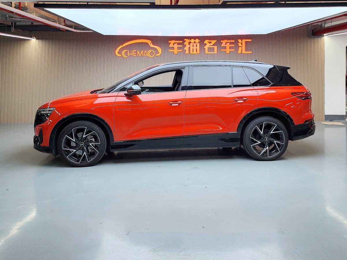 奧迪 奧迪Q5 e-tron  2022款 50 e-tron quattro edition one 藝創(chuàng)典藏版圖片