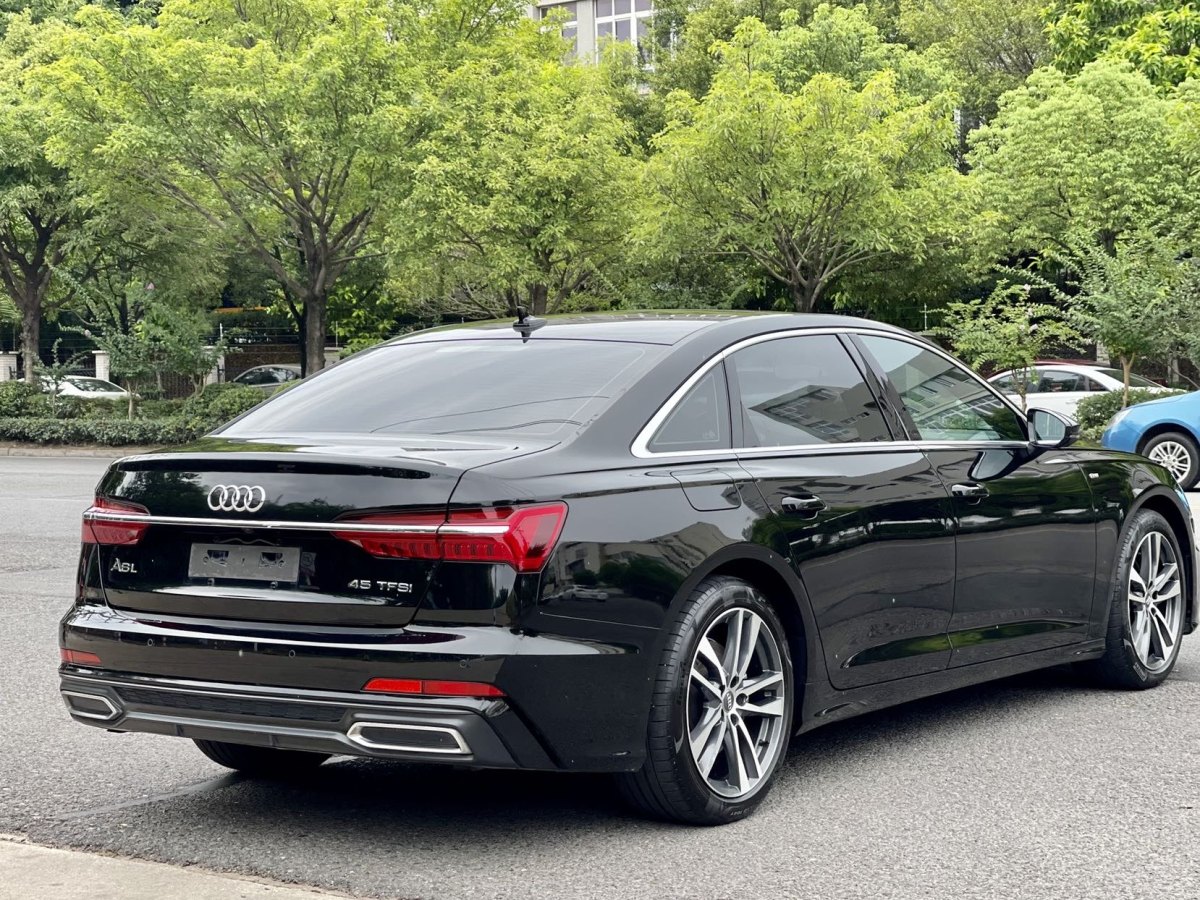 奧迪 奧迪A6L  2023款 改款 40 TFSI 豪華動感型圖片