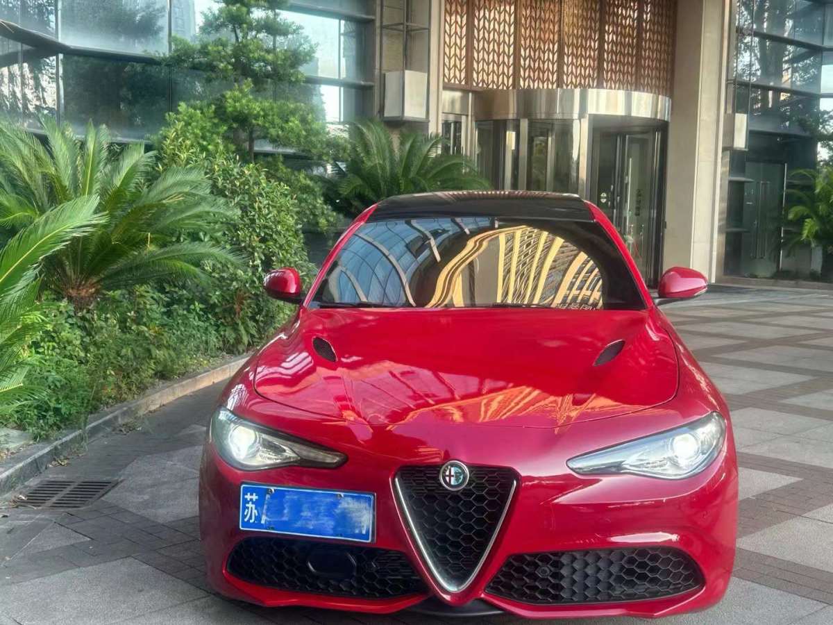 阿爾法·羅密歐 Giulia  2021款 2.0T 280HP 豪華版圖片