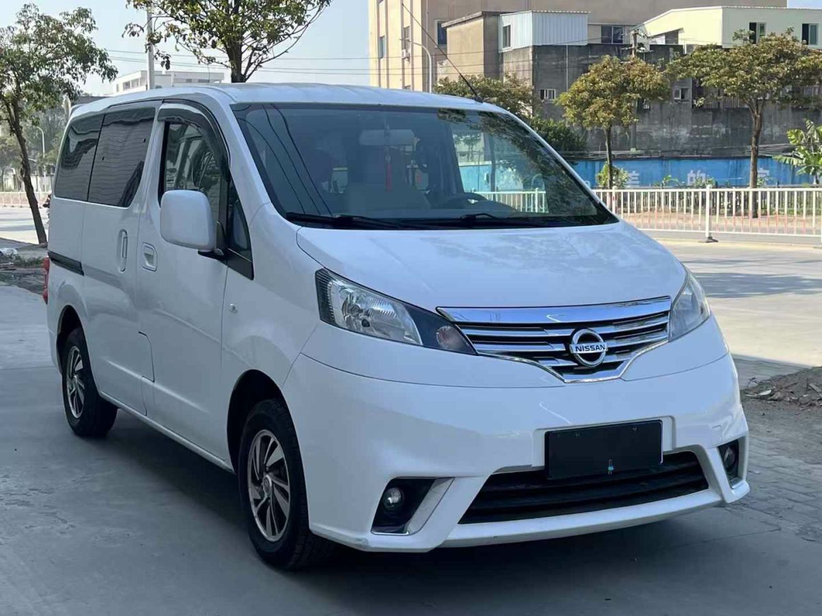 日產(chǎn) NV200 圖片