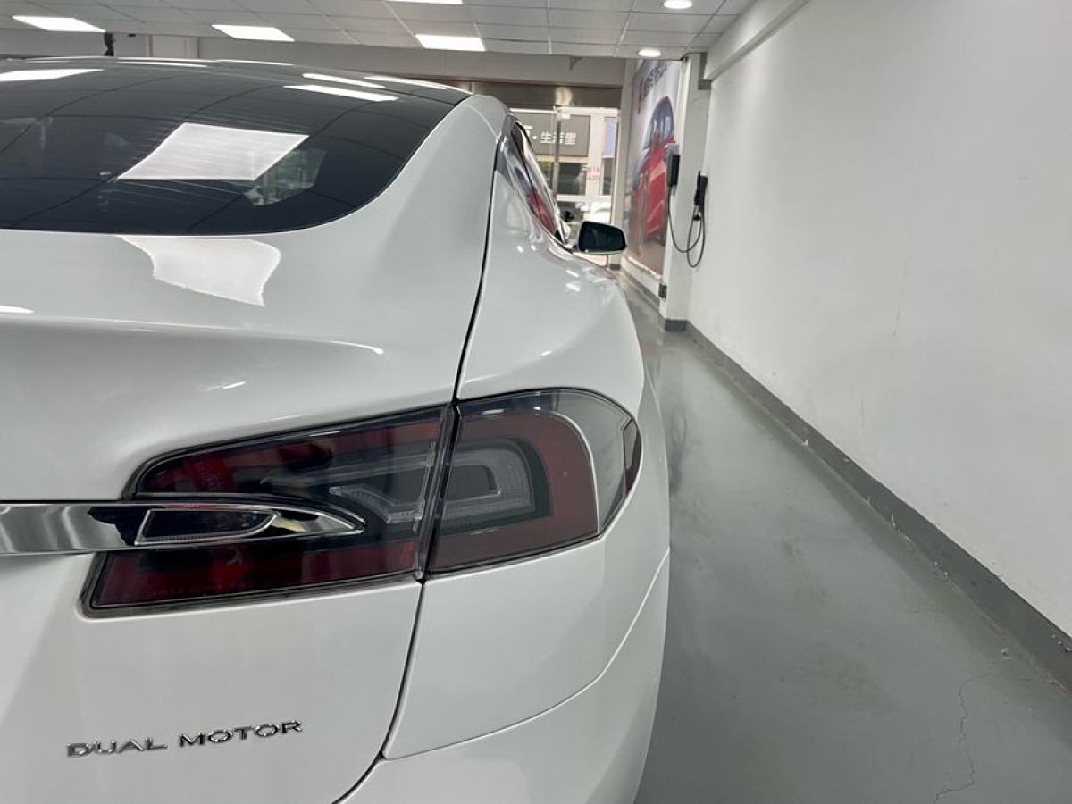 特斯拉 Model S  2019款 长续航版图片