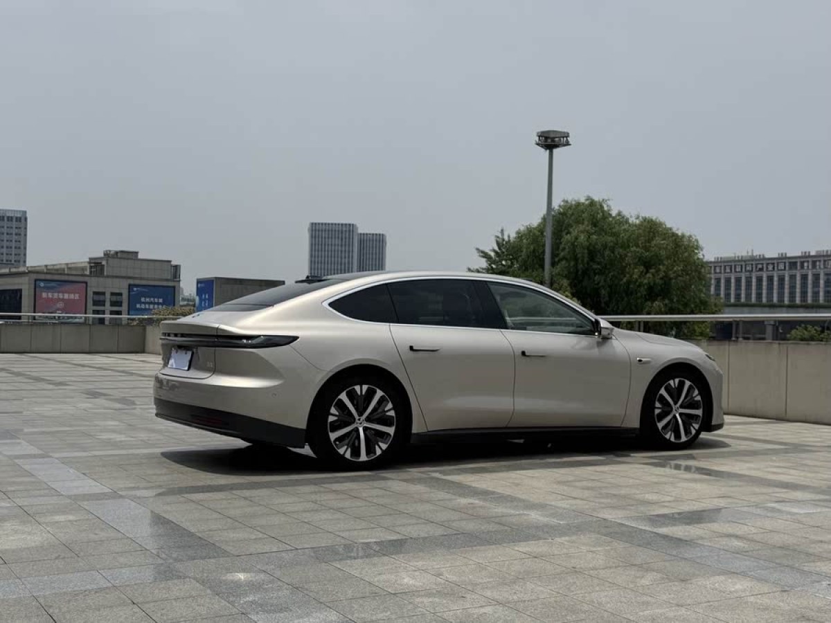 蔚來(lái) 蔚來(lái)ET7  2024款 75kWh 行政版圖片