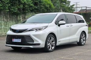賽那SIENNA 豐田 2.5L混動(dòng) 尊貴版