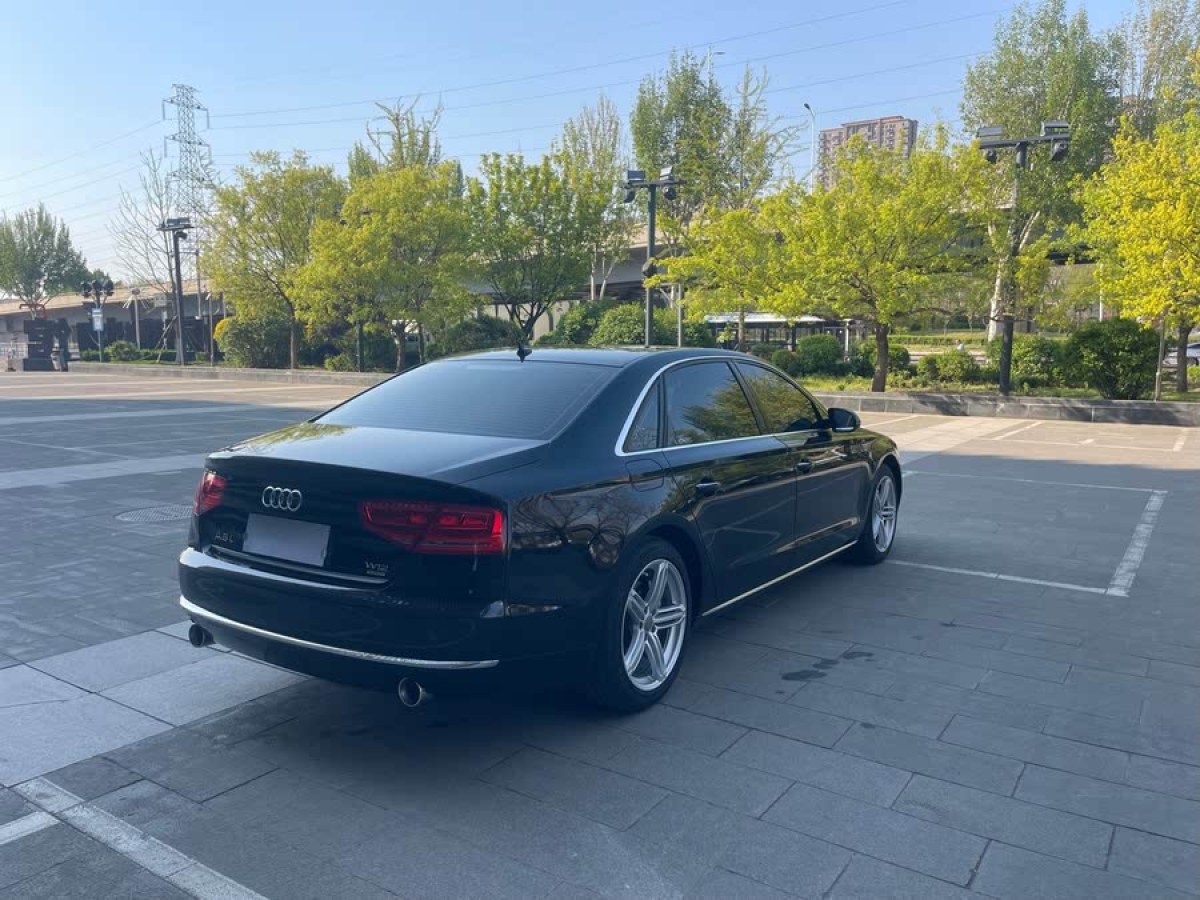 奧迪 奧迪A8  2012款 A8L 45 TFSI quattro豪華型圖片