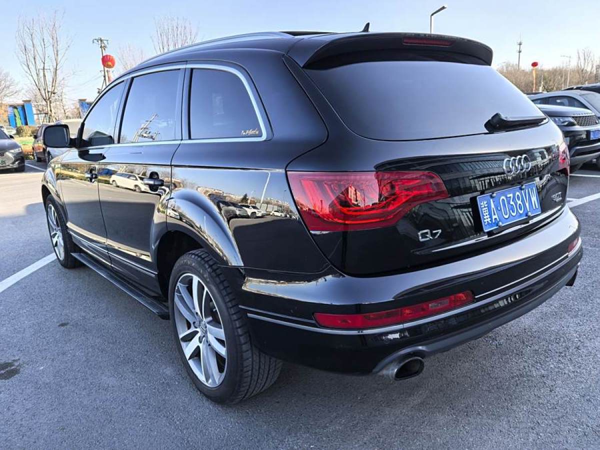 奧迪 奧迪Q7  2015款 35 TFSI 運動型圖片