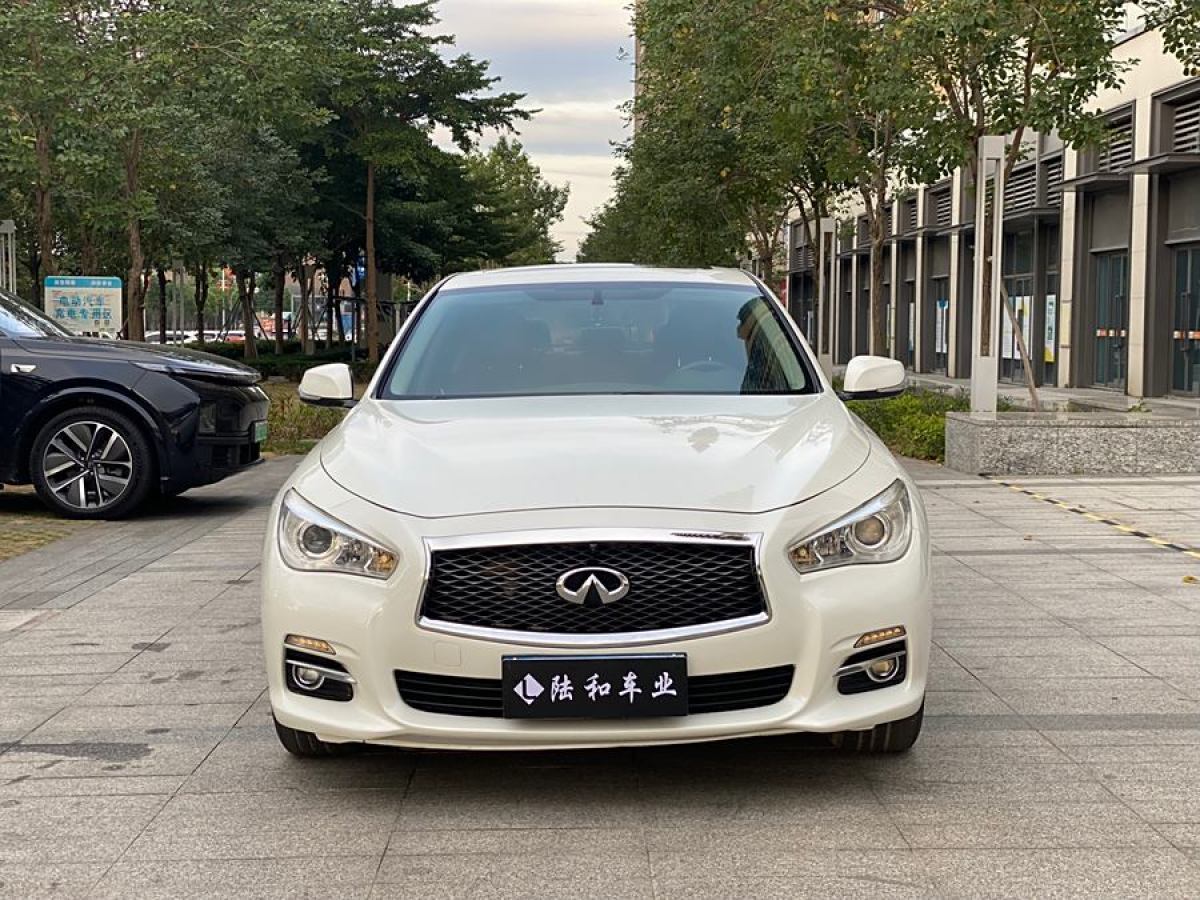 英菲尼迪 Q50L  2015款 2.0T 舒適版圖片