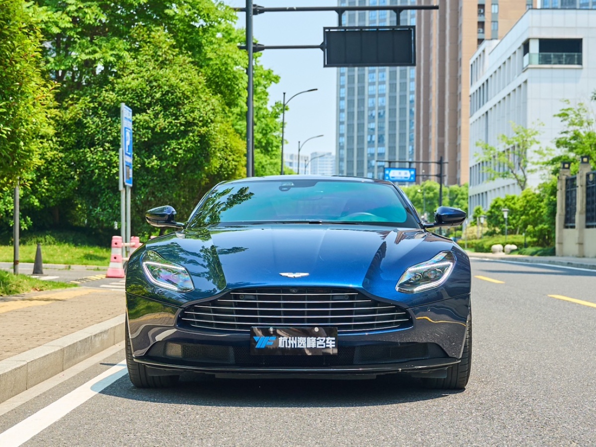 阿斯頓·馬丁 阿斯頓?馬丁DB11  2020款 4.0T V8 Coupe圖片