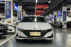 伊兰特 现代 1.5L CVT LUX尊贵版