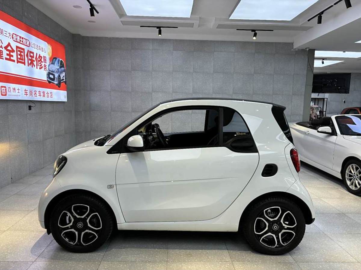 smart fortwo  2017款 1.0L 52千瓦新聲特別版圖片