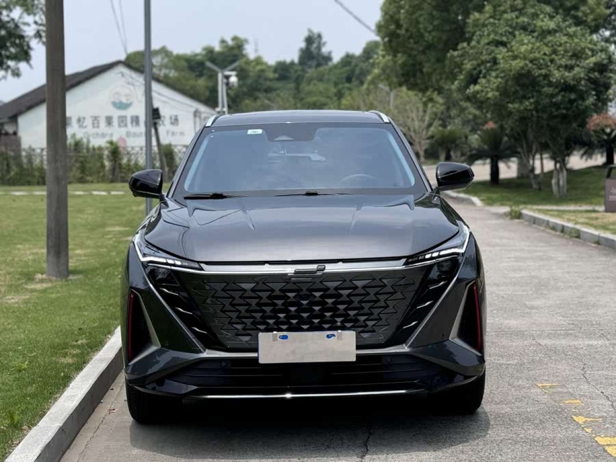 長安歐尚 長安歐尚Z6  2023款 藍鯨 1.5T DCT智領型圖片