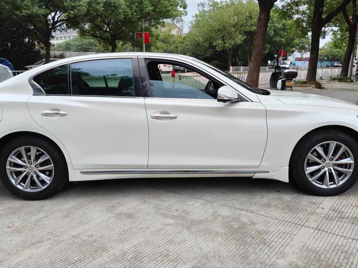 英菲尼迪 Q50L  2015款 2.0T 悅享版圖片