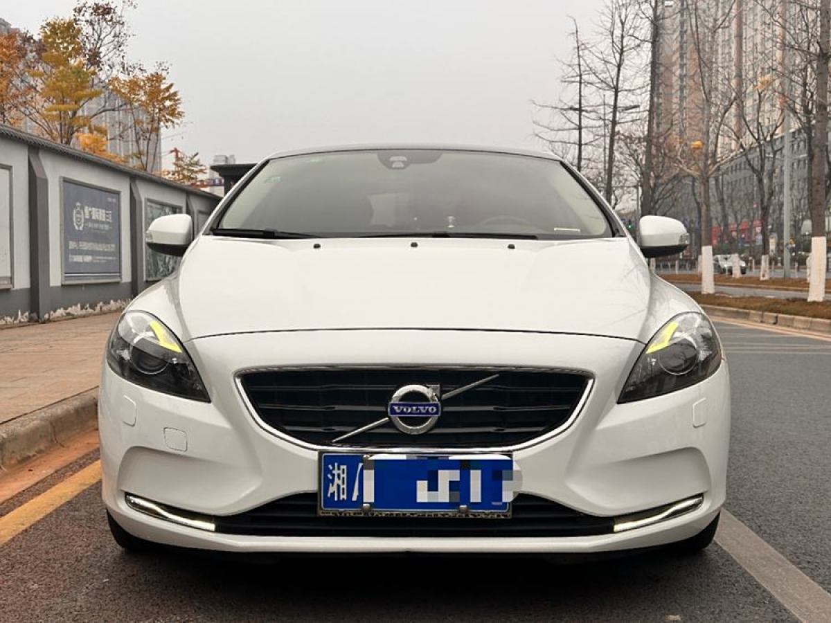 沃爾沃 V40  2015款 1.6T 智雅版圖片