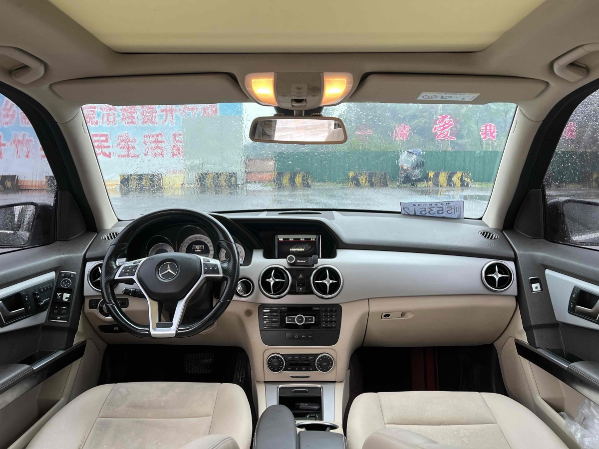 奔馳 奔馳GLK級(jí)  2014款 GLK 260 4MATIC 動(dòng)感型圖片