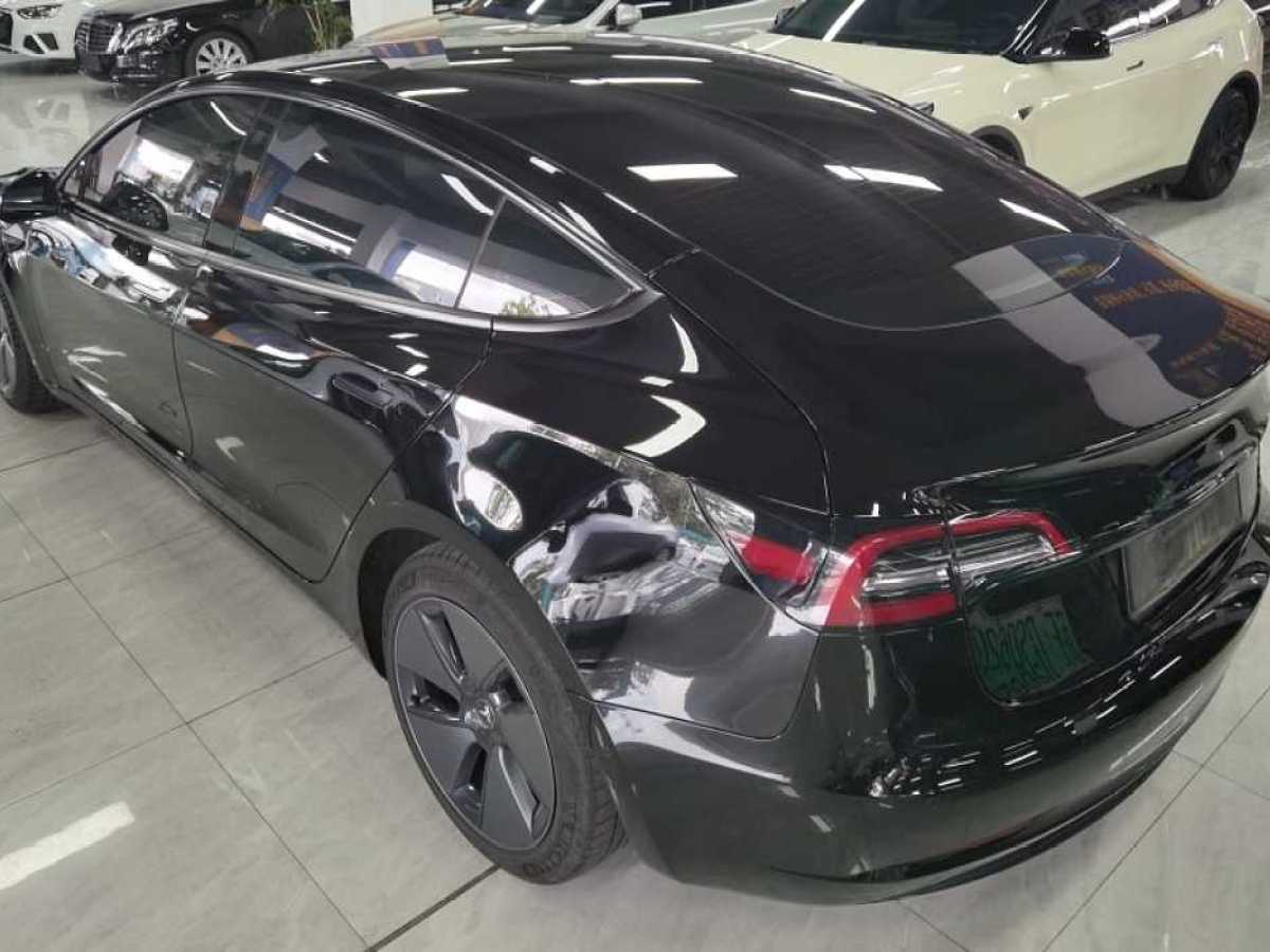 特斯拉 Model 3  2019款 標(biāo)準(zhǔn)續(xù)航后驅(qū)升級(jí)版圖片