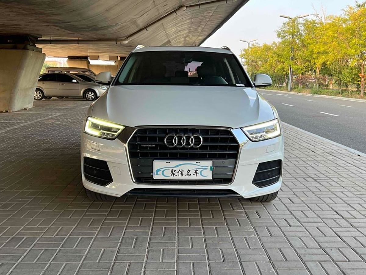 奧迪 奧迪Q3  2017款 40 TFSI quattro 全時(shí)四驅(qū)運(yùn)動型圖片