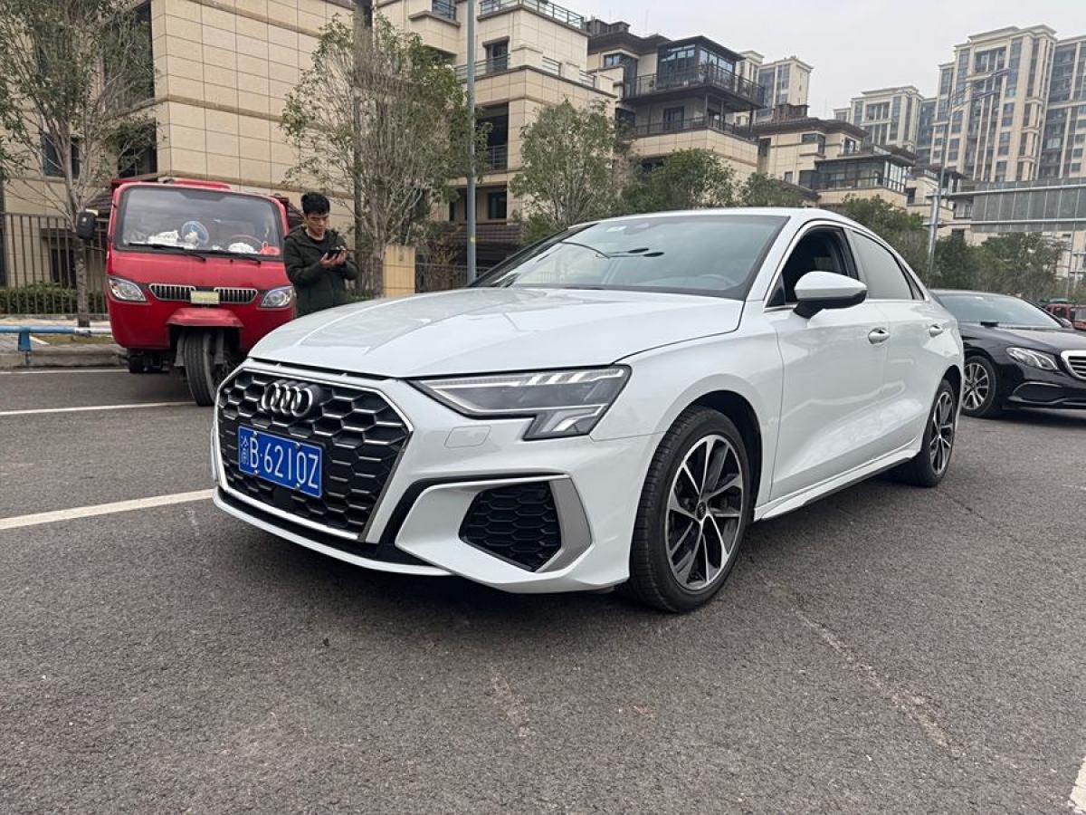 奧迪 奧迪A3  2021款 Sportback 35 TFSI 進(jìn)取運動型圖片