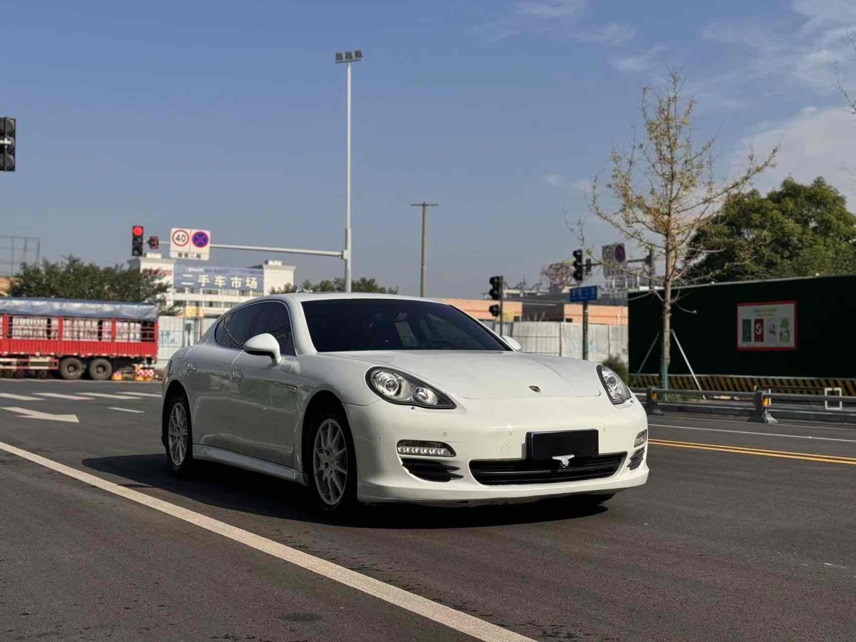 保時(shí)捷 Panamera  2010款 Panamera 3.6L圖片